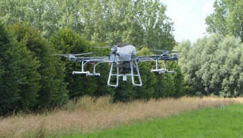 Frankrijk verleent toestemming voor sproeidrones