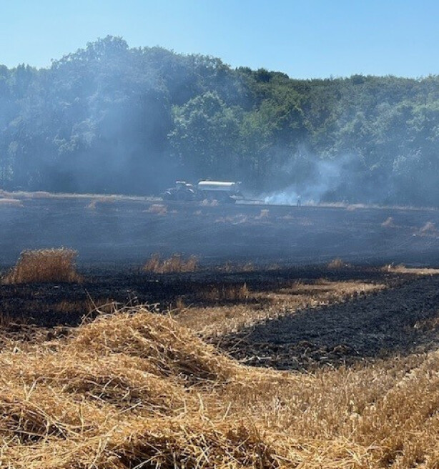 Landbouwers helpen brandweer in vuurzee: "Zonder de boeren was het anders afgelopen"