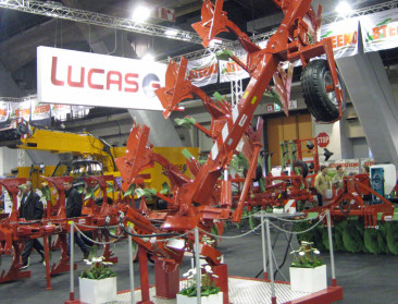 Landbouwers investeren dit jaar met de rem op