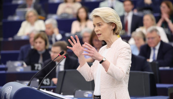 Von der Leyen: "Serieuze knip in administratieve lasten zonder Green Deal los te laten"