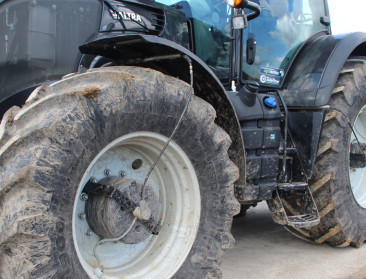 Lagere bandendruk beschermt bodem tegen verdichting