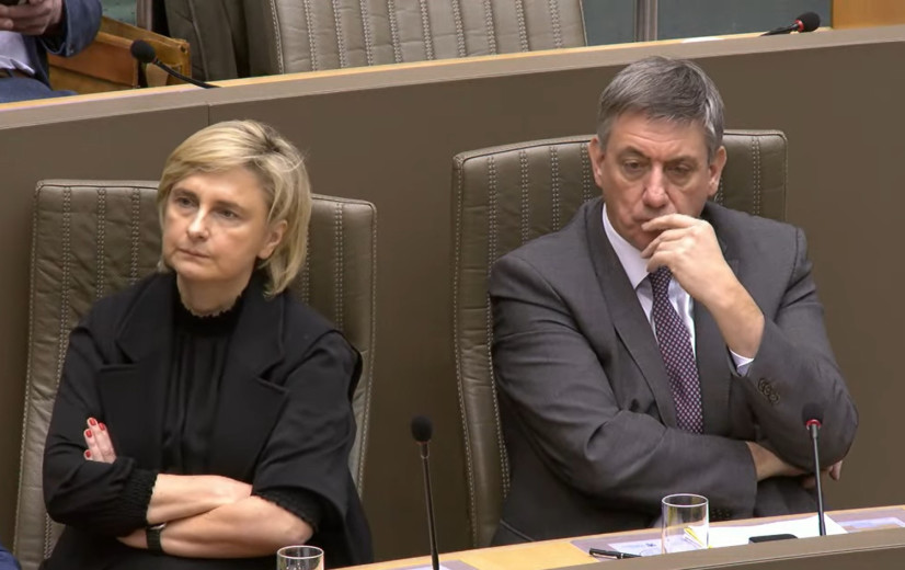 Jambon laat deur op een kier voor stikstofakkoord mét cd&v