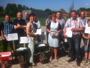 Ruimte voor boeren overhandigt petitie aan Schauvliege