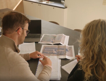 Praktische keuzetool helpt varkens- en pluimveehouders keuzes maken over emissiereductie