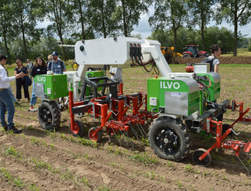 Robotica en exotische machinerie plaveien weg naar agro-ecologie