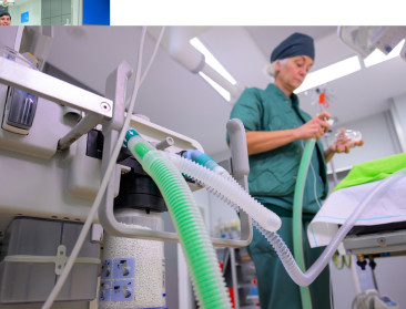 Van “ademkalkpot” tot bodemverbeteraar: UZ Leuven zet in op innovatief recyclageproject