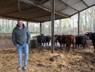 Limburgse melkveehouder buigt natuurdruk om in zijn voordeel