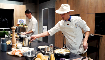 ?VIDEO: Chef-koks experimenteren met Vlaamse traditionele streekproducten tijdens culinaire jamsessie
