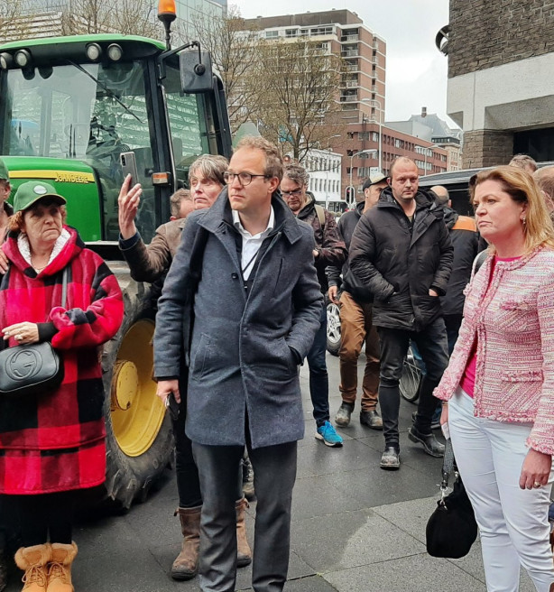 Moeilijke start voor Nederlandse stikstofminister