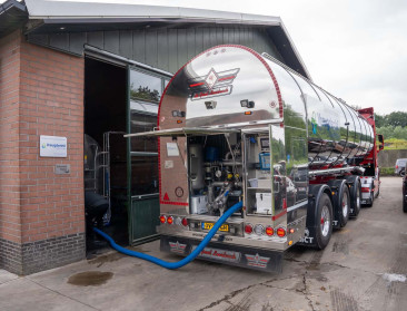 Nederlandse Vreugdenhil voegt zich bij concurrentiestrijd om Vlaamse melk