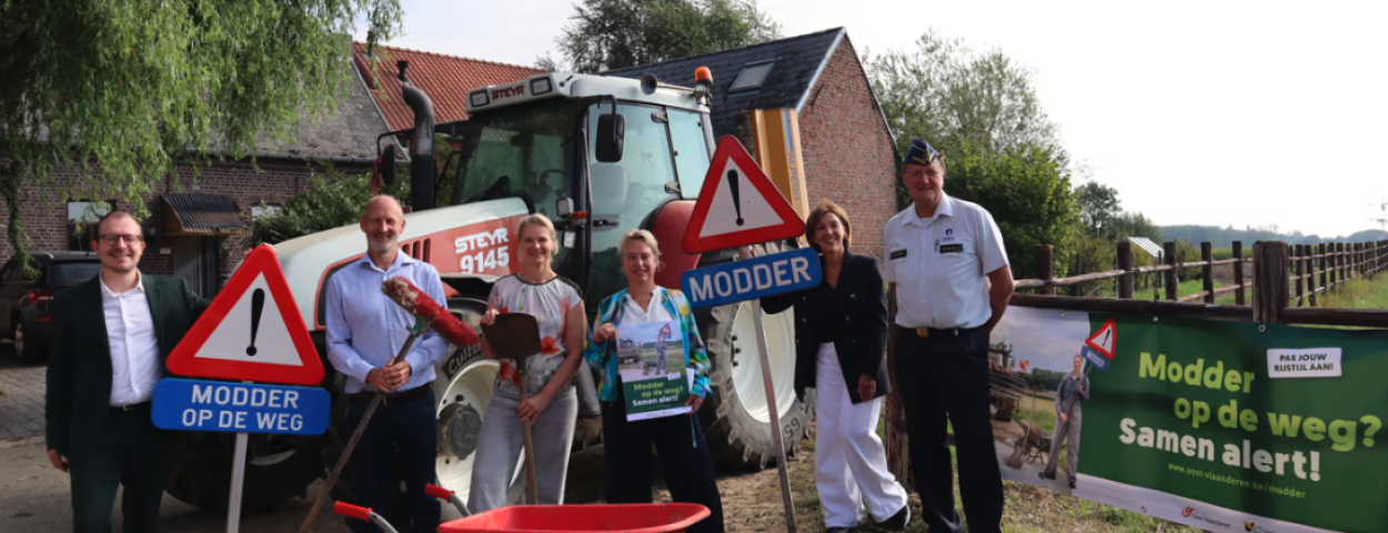 Modder_op_de_Weg_Cop_Prov_Oost_Vlaanderen
