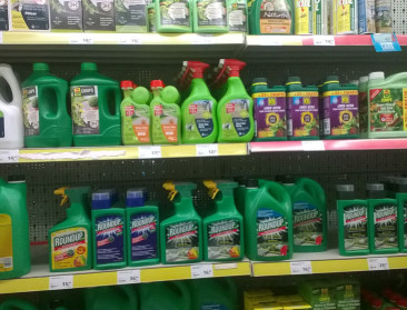 "Tuincentra werken hamstergedrag pesticiden in de hand"