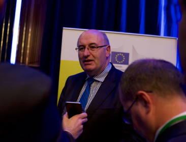 Hogan is heilig overtuigd van nut van handelsakkoorden