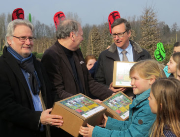 Educatieve spelbox leert kinderen het boomtelersvak    