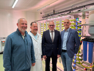 Minister-president Diependaele geeft startschot voor nieuw onderzoeksproject Alga-Care