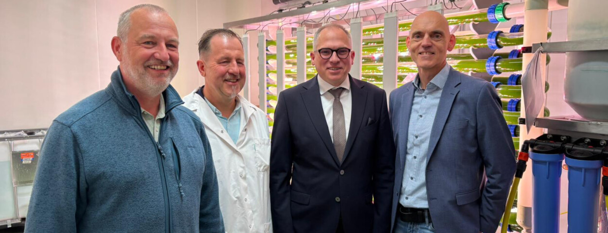 Diependale trapt algenonderzoek ILVO af