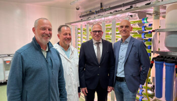 Minister-president Diependaele geeft startschot voor nieuw onderzoeksproject Alga-Care