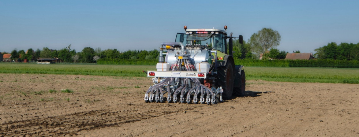 kunstmest-tractor-inagro-1158