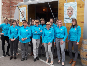 Ladies with l'eggs zetten ei op voetstuk