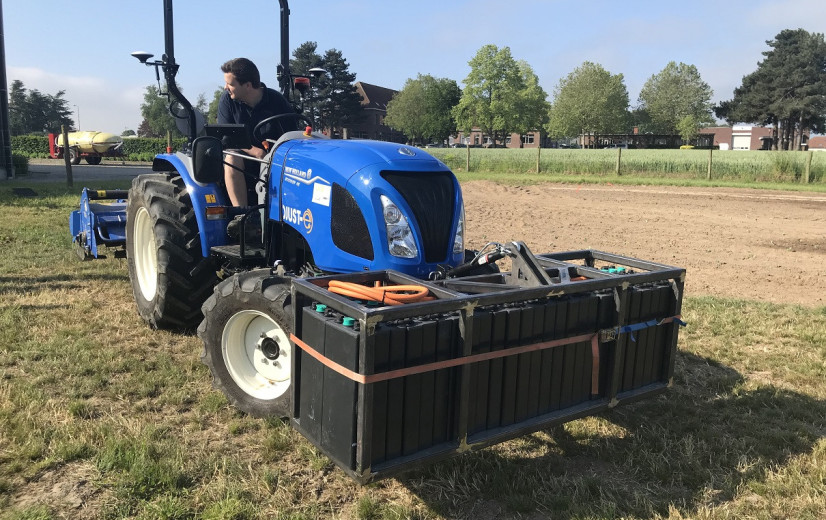 ILVO bouwt eerste zelfrijdende elektrische tractor