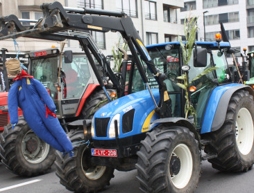 "Boeren schieten in eigen voet"
