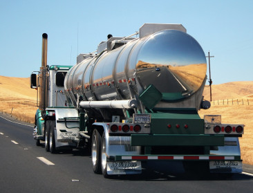 China in ban van voedselschandaal: brandstofwagens vervoeren bakolie