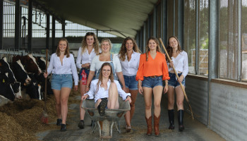 Boeren- en boerinnenkalender brengt geld in laatje voor beter mentaal welbevinden