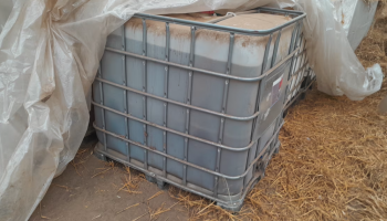 Politie en Boerenbond waarschuwen voor misbruik van landbouwloodsen door drugscriminelen