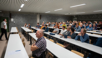 Emoties lopen hoog op tijdens informatieavond over toekomst landbouw na stikstofdecreet