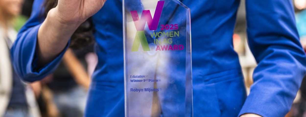 award ag women