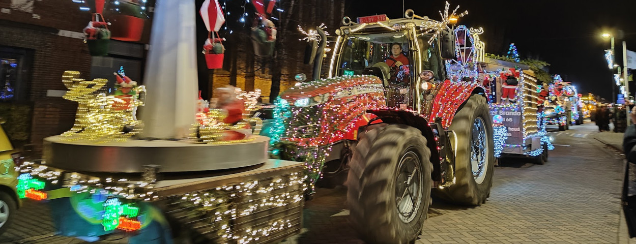 kerstparade tractoren tractorparade