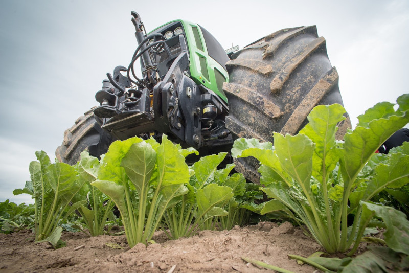 suikerbiettractor-1280