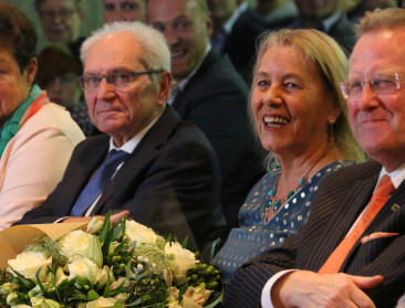 Proefcentra nemen afscheid van Alexander Vercamer