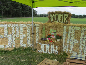 Deelnemers aan Kunst op het hof zijn solidair met boer