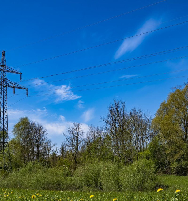Vlaamse regering voert stralingsnorm in voor hoogspanningsverbindingen