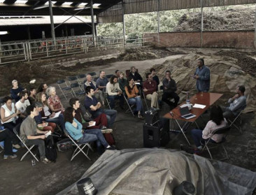 BoerenForum vraagt landbouw op "menselijke schaal"