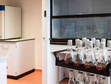 VUB opent nieuw incubator voor start-ups in biotechnologie