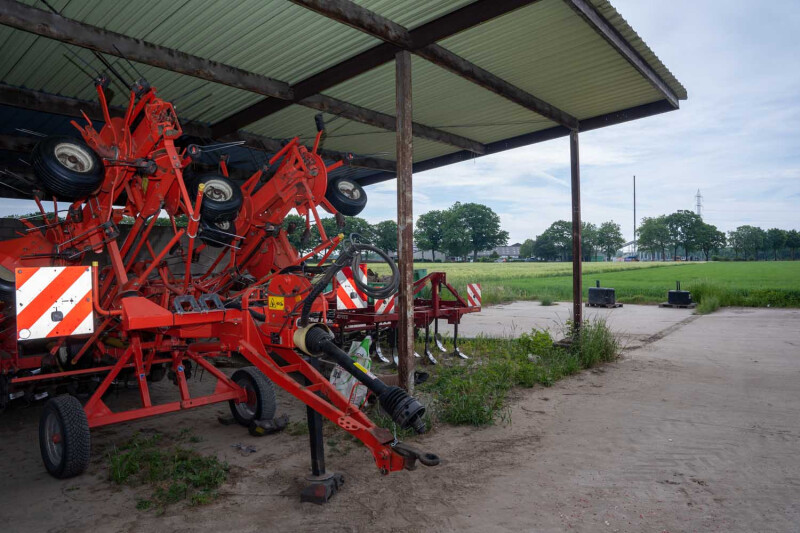Opslag machines voor Hooibeekhoeve op de Beemdenhoeve
