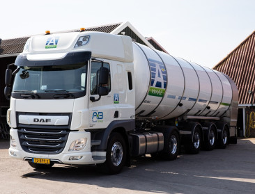 Royal A-ware haalt nu ook melk op in Duitsland