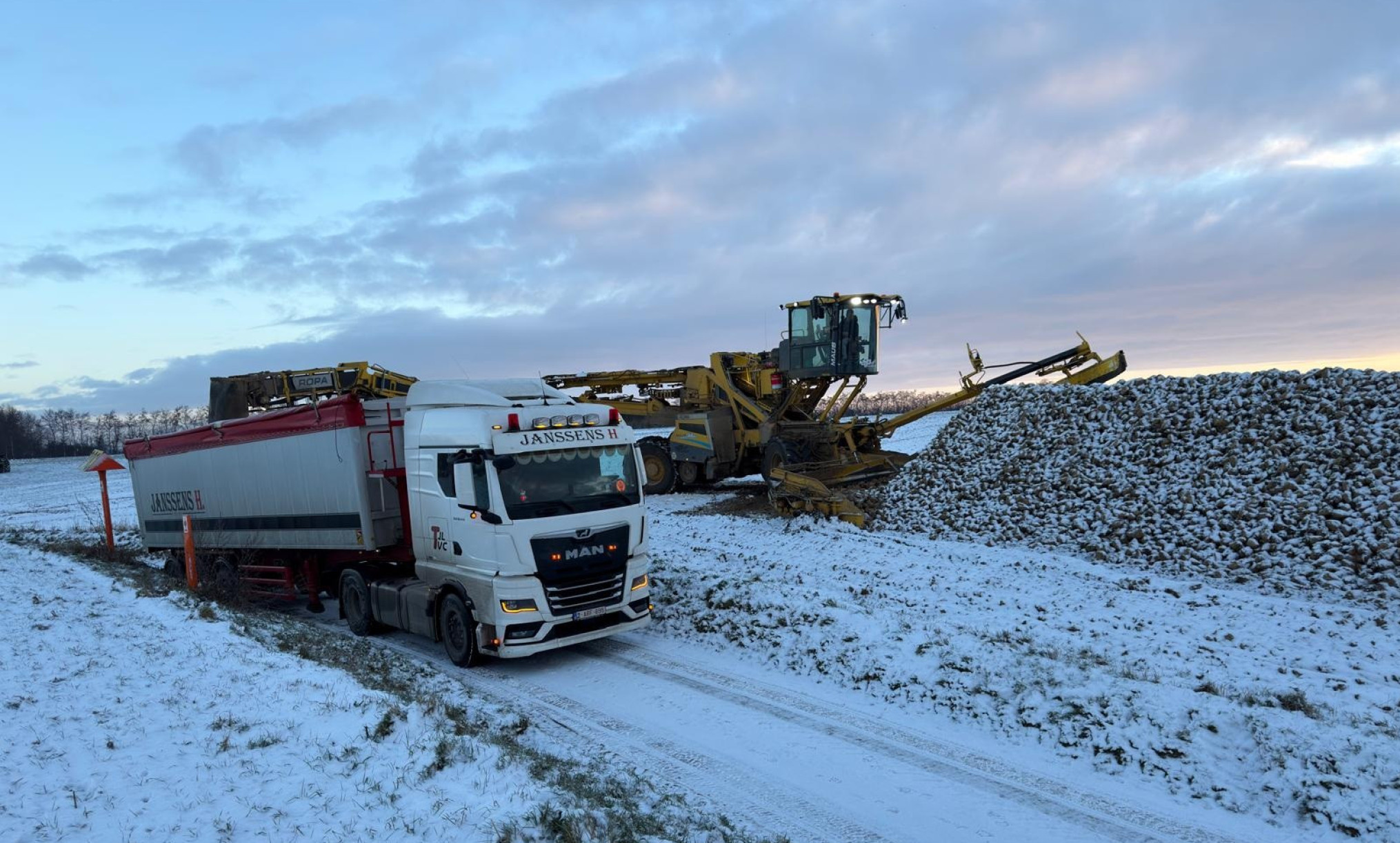 bieten laden bij sneeuw2