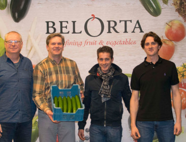 Komkommers liften mee op succes van snackgroenten