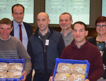 Eerste hopscheuten geveild voor ruim 2.000 euro per kg