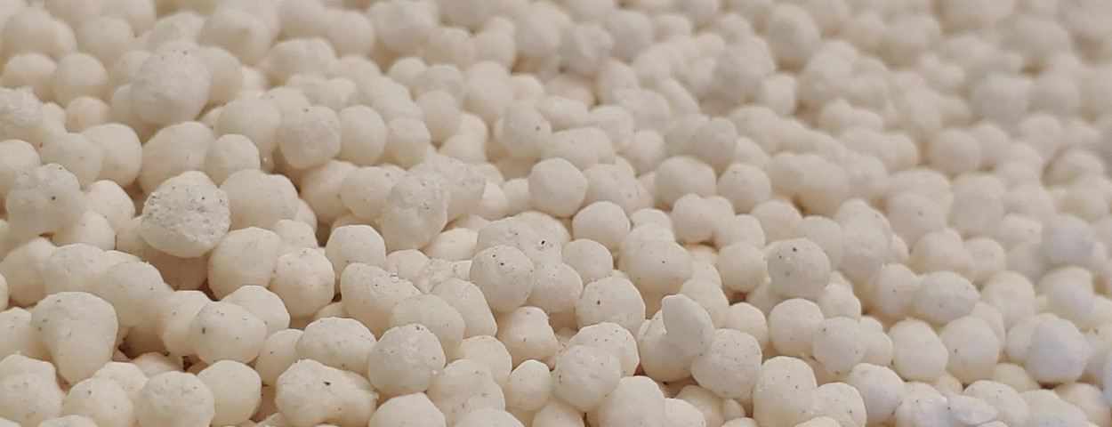 fertilizer-5201380_1280
