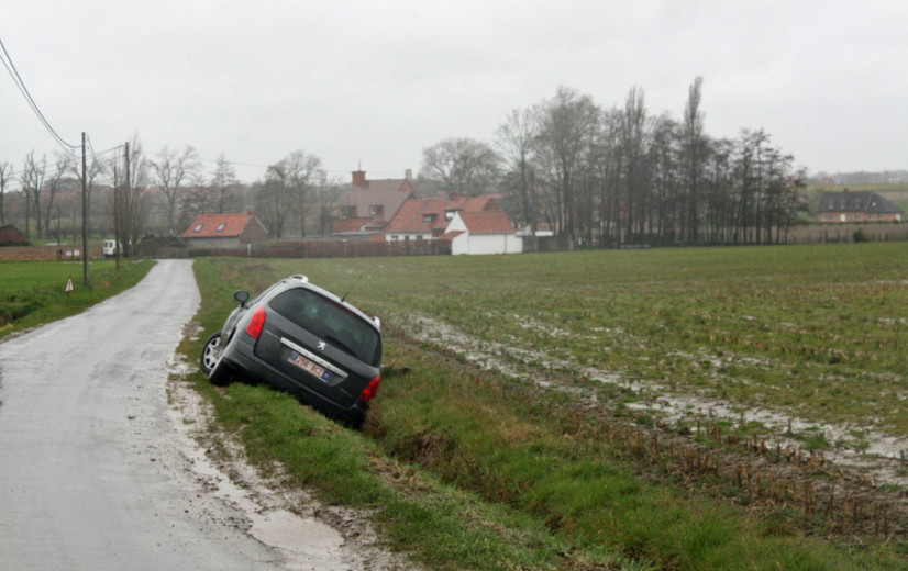 Campagne moet boeren en weggebruikers alert maken voor modder op de weg tijdens oogstseizoen