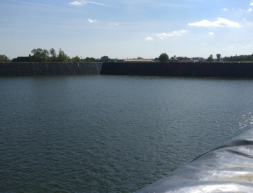 Nieuwe landbouwcoöperatie bouwt 80.000 m³ reservoir voor circulair watergebruik