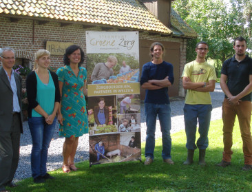 Bijna 800 zorgboerderijen begeleiden kwetsbare groepen 
