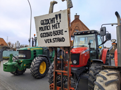tractor slogan protest