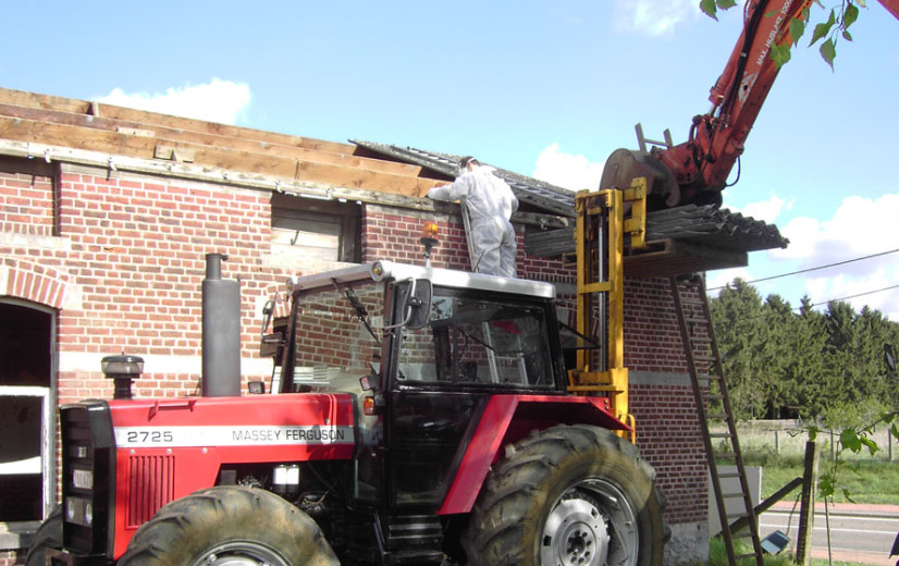 Minister Brouns lanceert nieuwe oproep voor asbestinzameling bij landbouwbedrijven