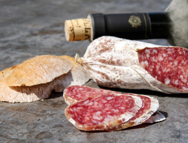 Italië verbiedt productie en verkoop van kweekvlees