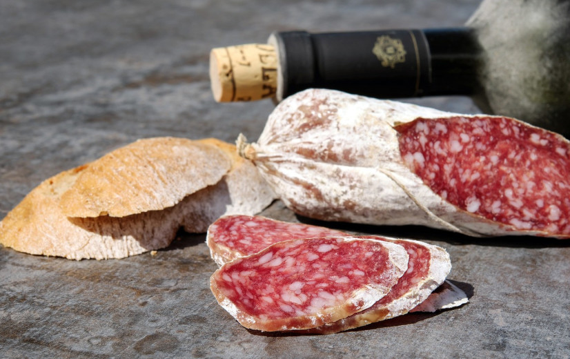 Italië verbiedt productie en verkoop van kweekvlees